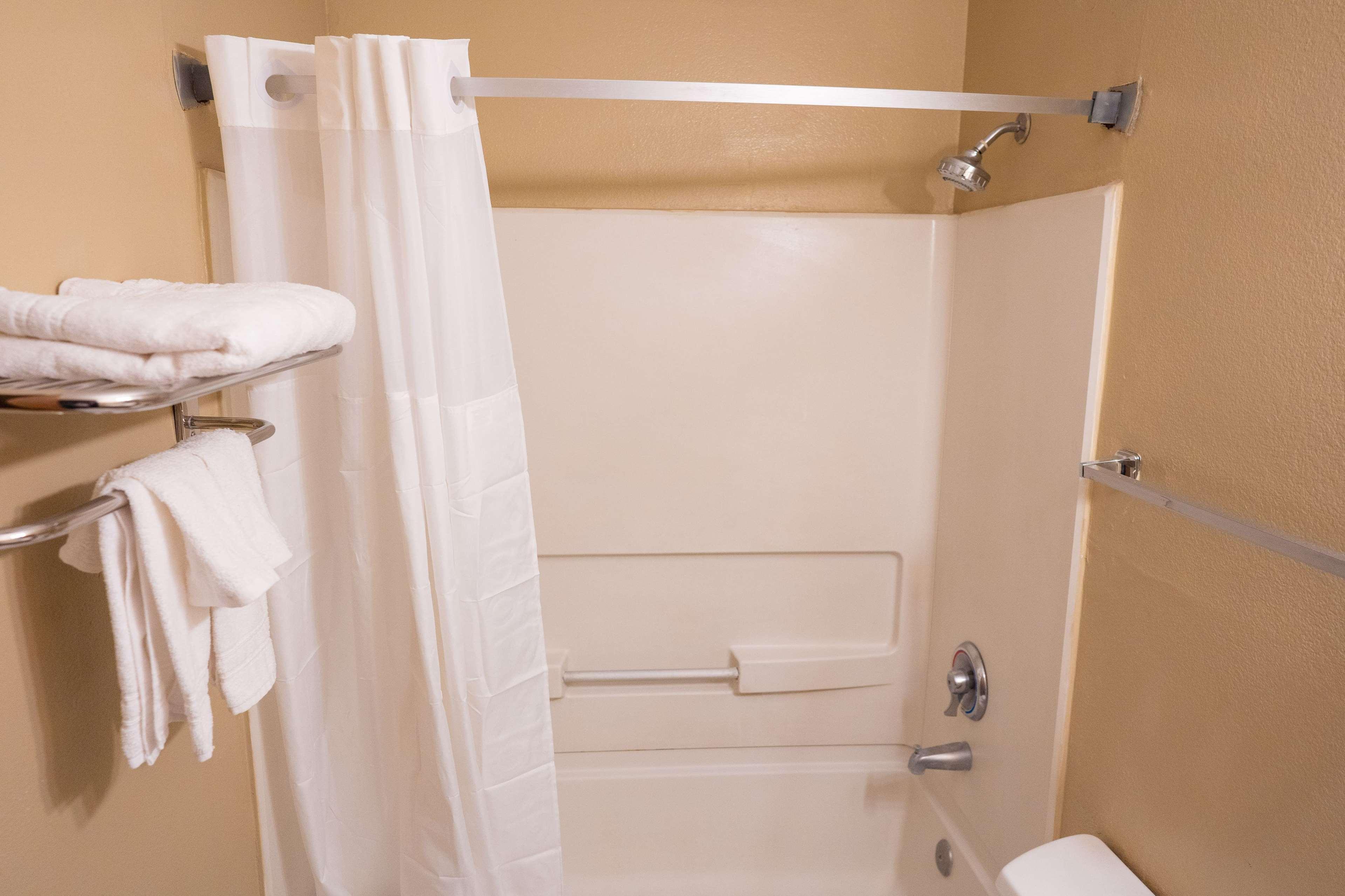 Hotel Super 8 By Wyndham Belen Nm Zewnętrze zdjęcie