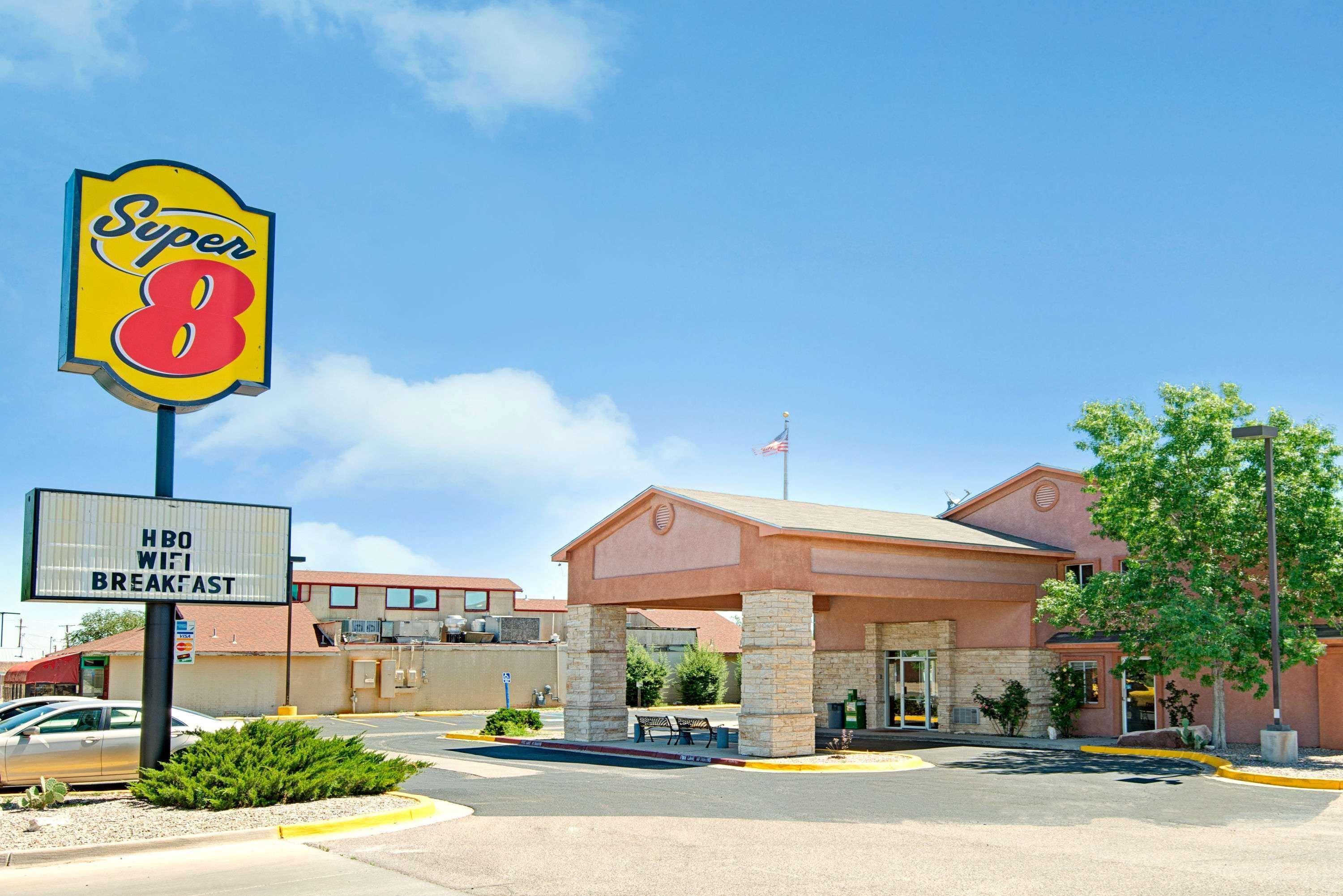 Hotel Super 8 By Wyndham Belen Nm Zewnętrze zdjęcie